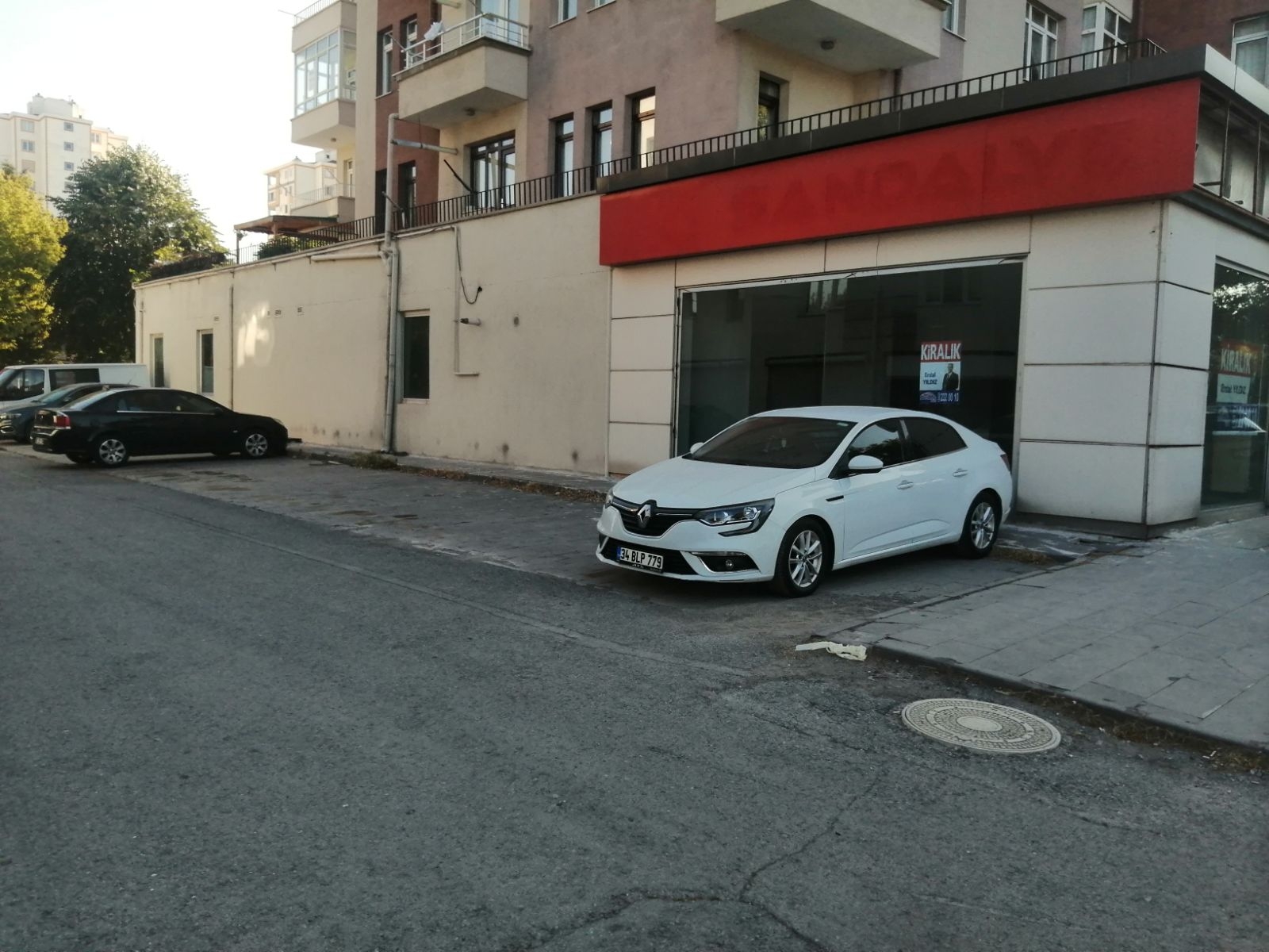 OSMAN KAVUNCU MH'DE MÜKEMMEL KONUMDA 400 M2 "KİRALIK" DÜKKAN - Resim 11