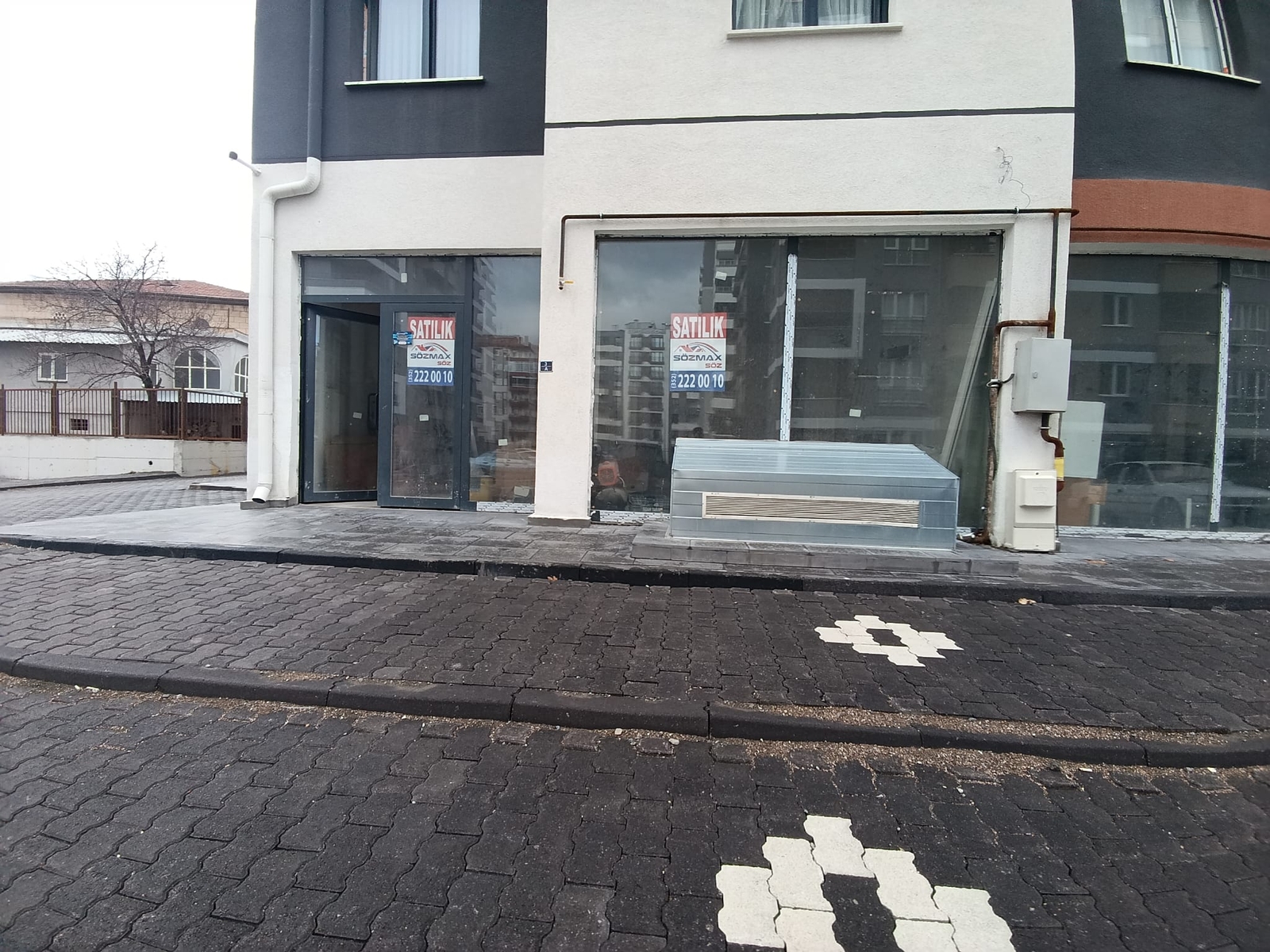 Küçük Ali'de Geniş Cepheli Hazır Sıfır Satılık Dükkan - Resim 7