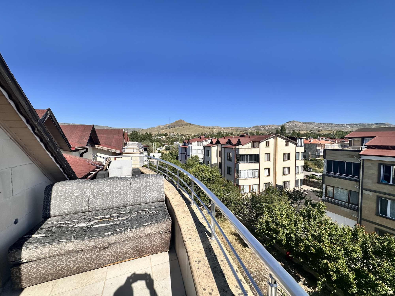 DUAYERİ MAHALLESİNDE 1+1 EŞYALI KİRALIK DAİRE - Resim 3