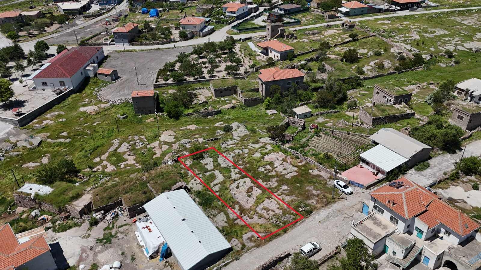 İNCESU GARİPÇE DE SATILIK MANZARALI TEK TAPU VİLLA PARSELİ - Resim 3