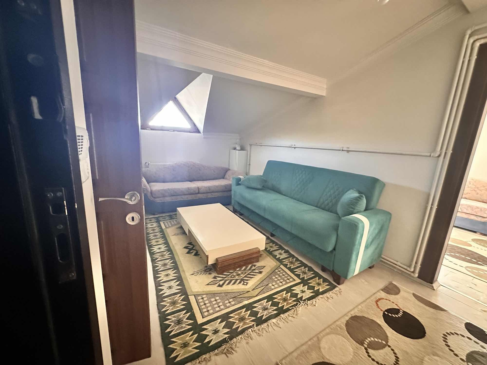 DUAYERİ MAHALLESİ TERAS KAT 1+1 EŞYALI KİRALIK DAİRE - Resim 10