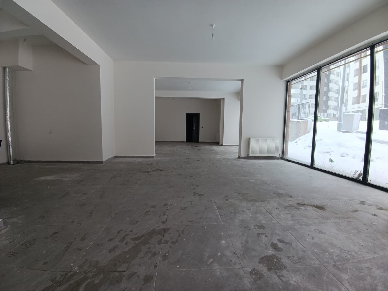 Küçük Ali Mahallesinde Kiralık Sıfır Köşe Dükkan - Resim 11
