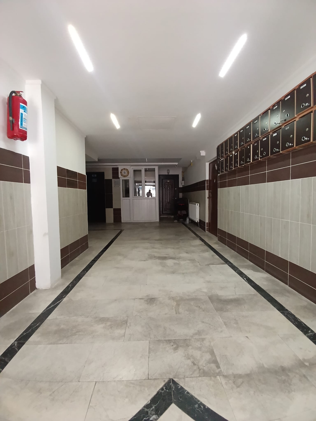 Erkilet'te Merkezi Konumda Satılık Geniş 3+1 Daire - Resim 33