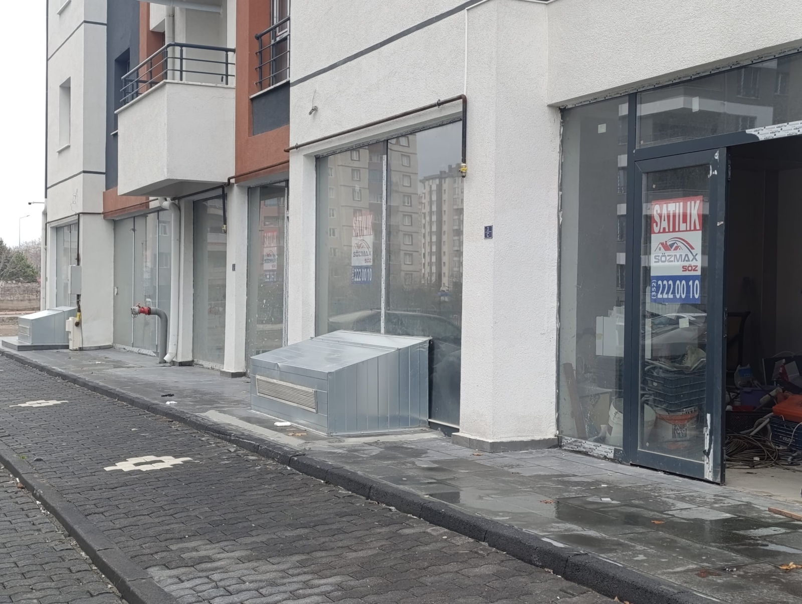 Küçük Ali'de Geniş Cepheli Hazır Sıfır Satılık Dükkan - Resim 14