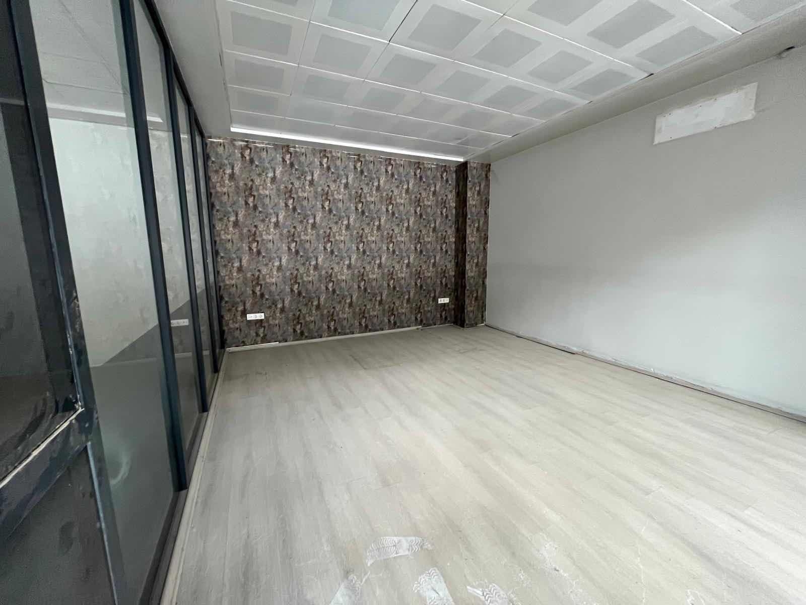 MOBİLYAKENT'DE SATILIK 400m2 DÜKKAN - Resim 6