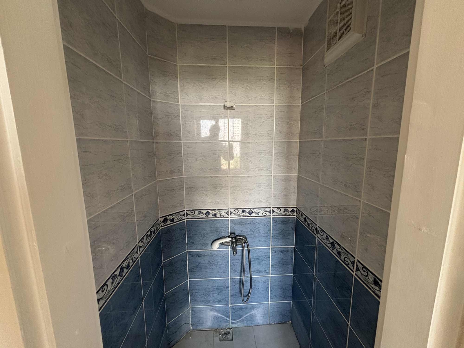 Havalimanı Yolunda 3+1 Satılık Daire - Resim 20