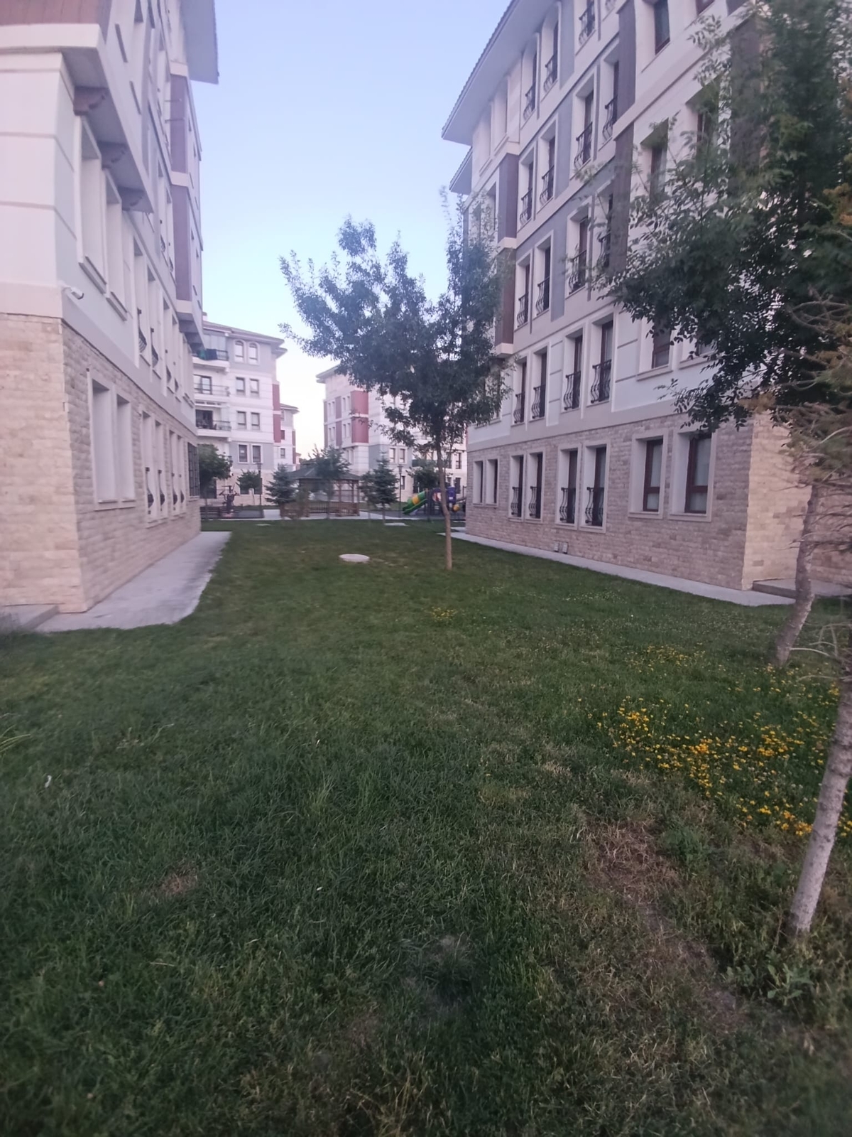 Karpuzan Tokide Güney Batı Cephe Satılık Yapılı 3+1 Daire - Resim 25