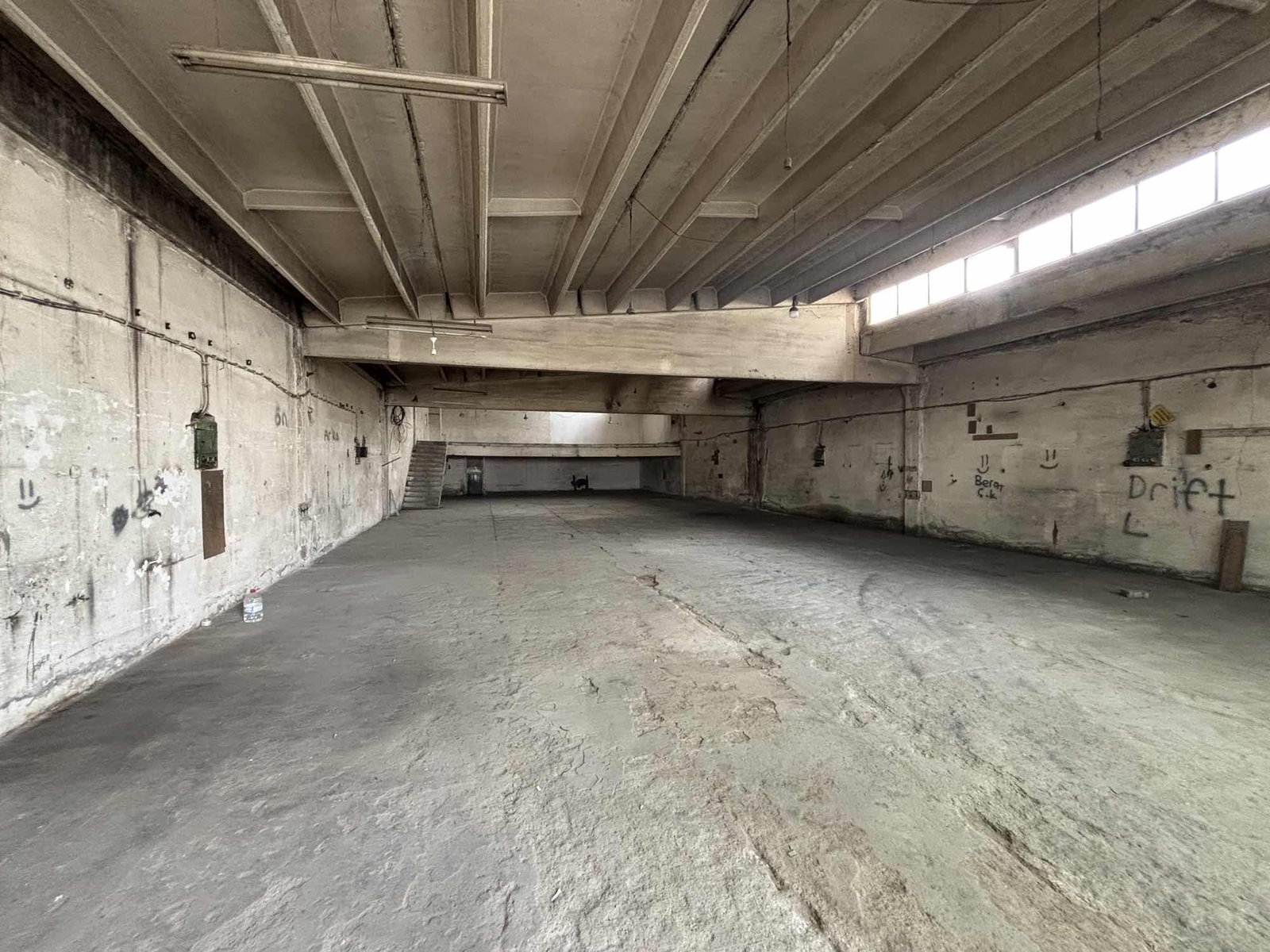 Ağaçişleri de 400m2 İmalathane - Resim 13
