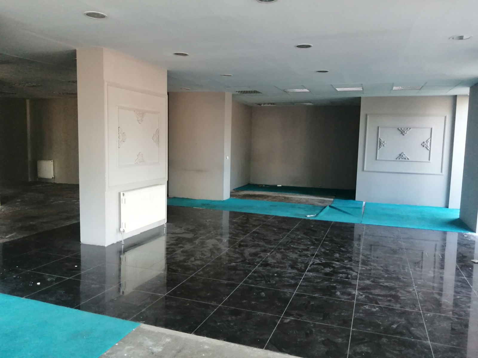 OSMAN KAVUNCU MH'DE MÜKEMMEL KONUMDA 400 M2 "KİRALIK" DÜKKAN - Resim 5