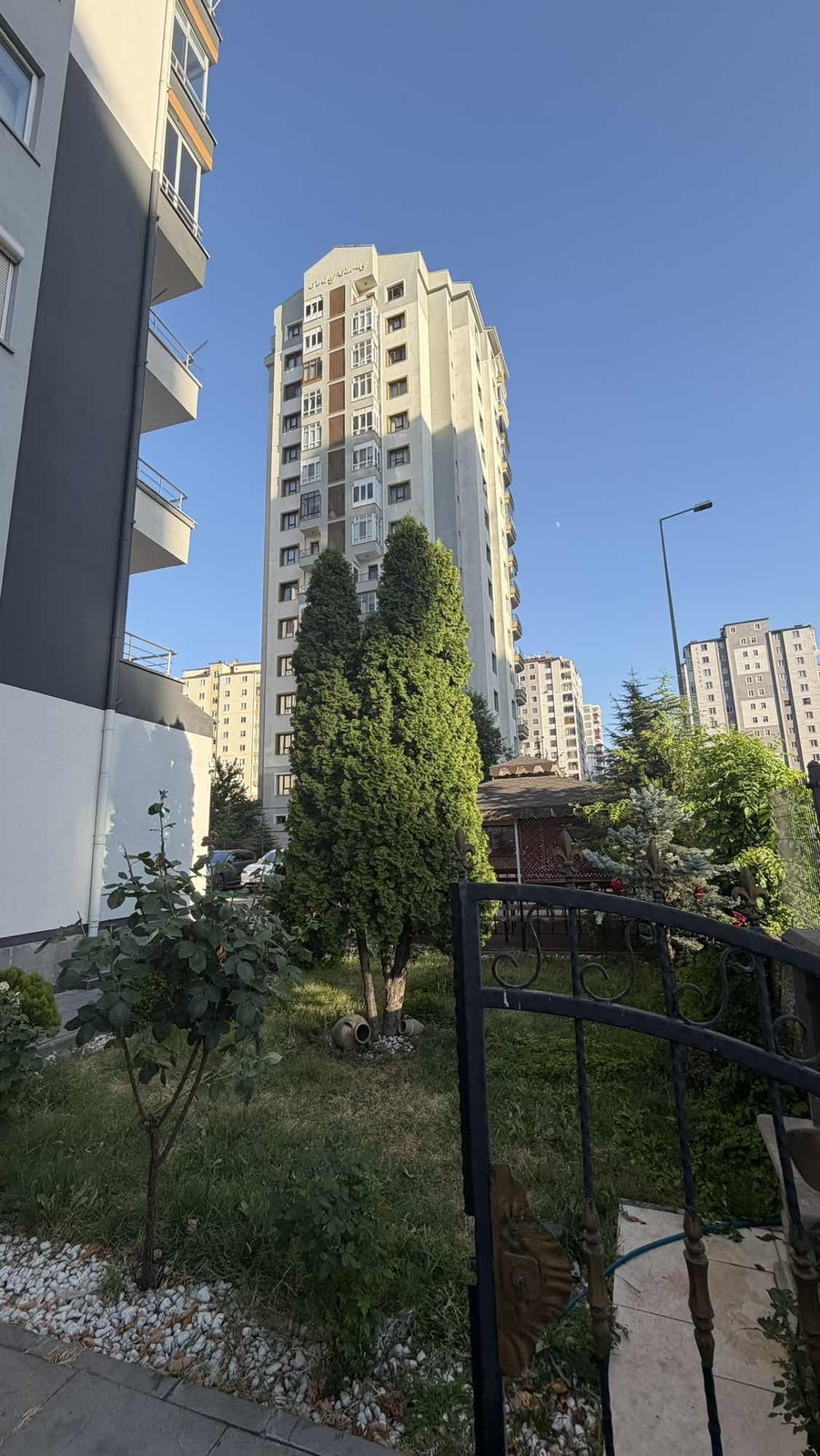 Köşk Mahallesi'nde geniş içli yapılı kombili daire - Resim 13