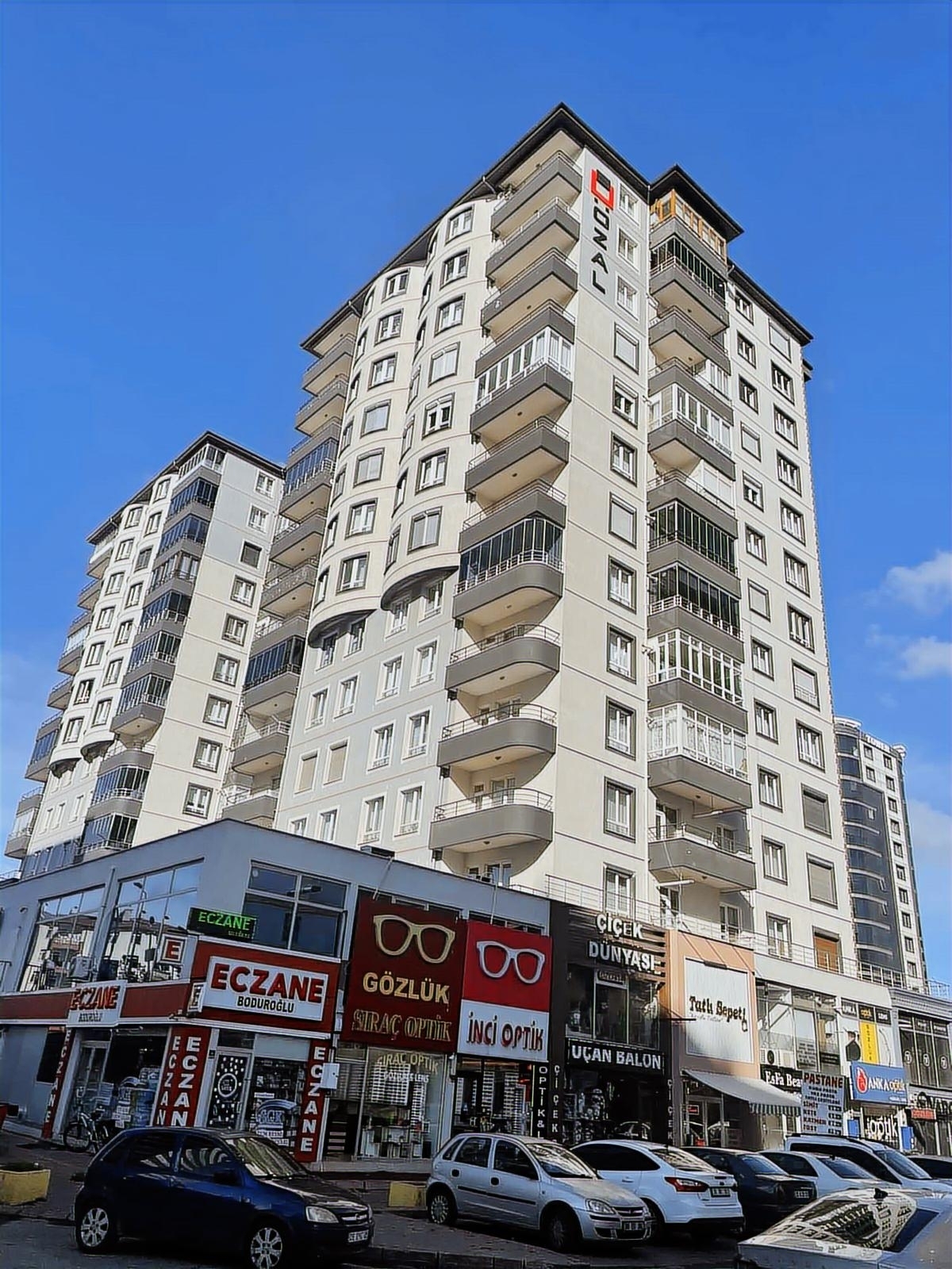 ÇARŞI MERKEZDE KAPALI OTOPARKLI 3+1 KOMBİLİ DAİRE - Resim 22