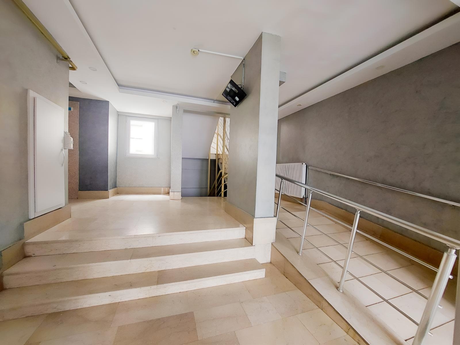 YILDIRIM BEYAZIT SATILIK FIRSAT DAİRE(evim teslimatlarına uygun)