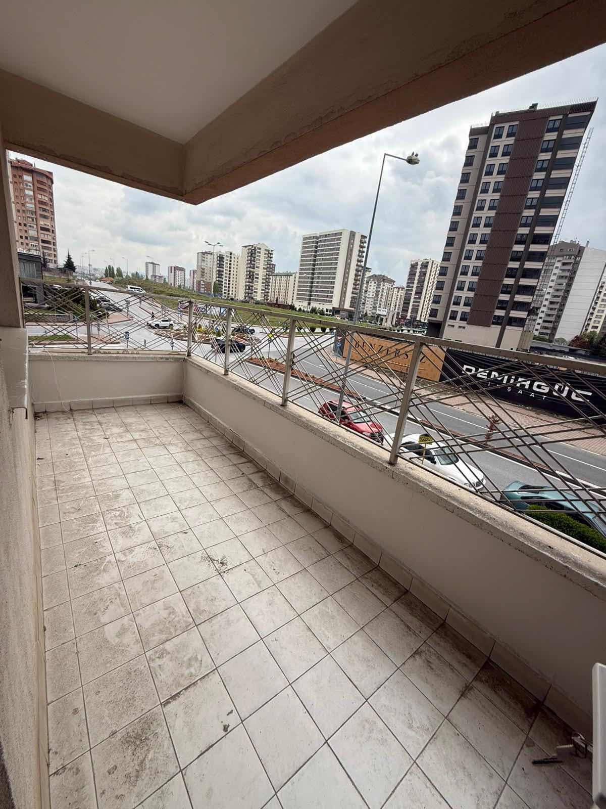 YILDIRIM BEYAZITTA İÇİ YAPILI DAİRE - Resim 3