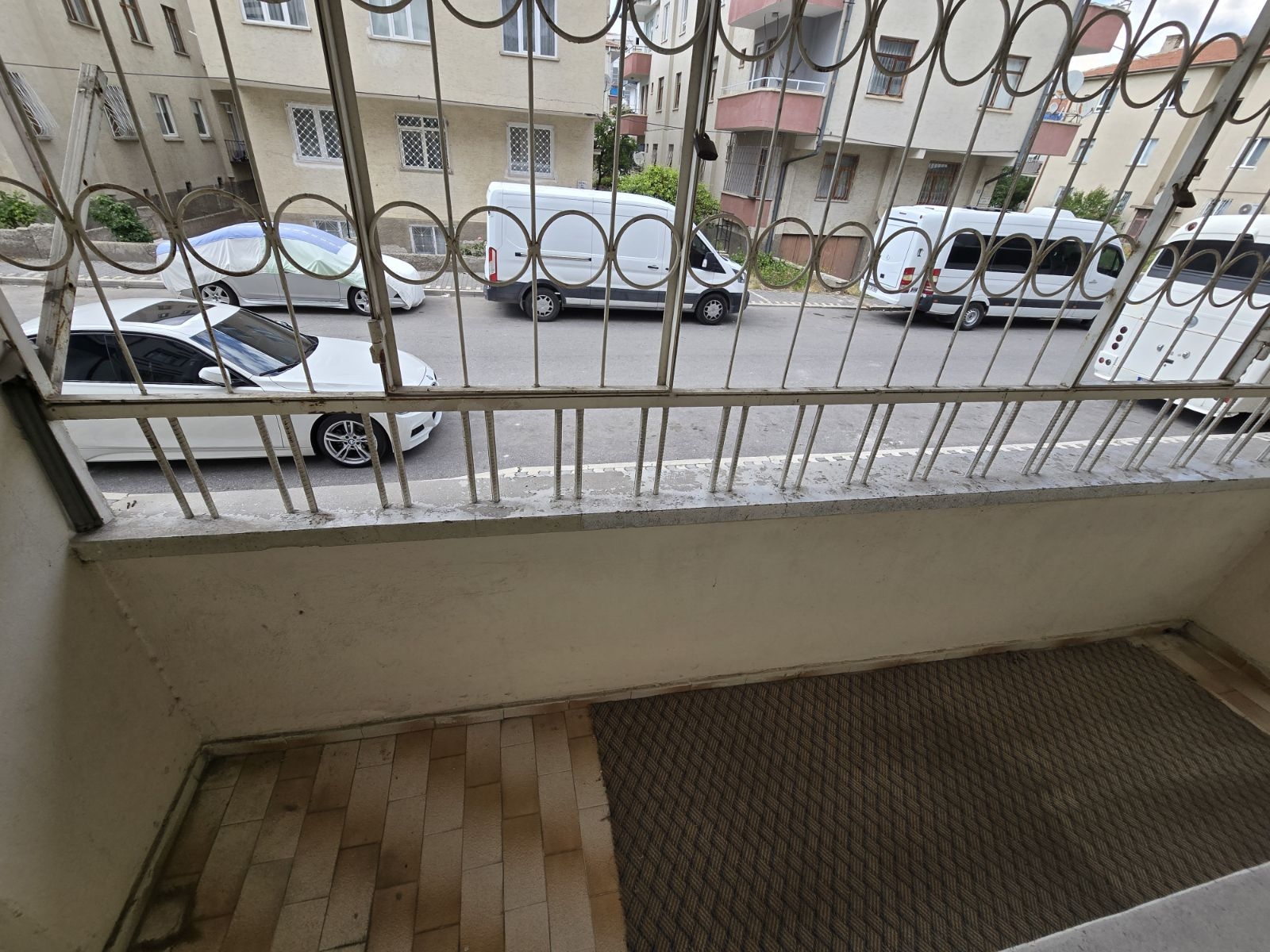 ESENYURT'DA SATILIK 3+1 DAİRE - Resim 18