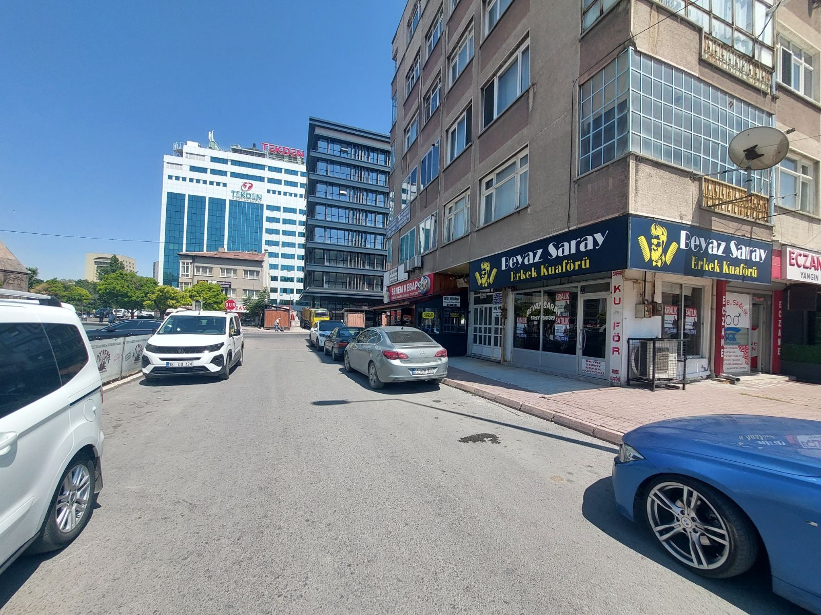 HASTANE CADDESİ (ŞEHRİN MERKEZİNDE ) KİRALIK DÜKKAN - Resim 6