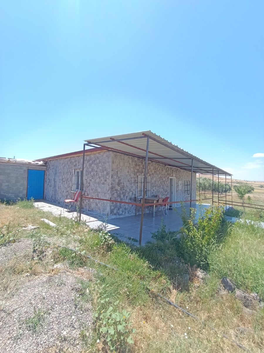 SONDAJLI AĞAÇLI 12.500 M2 ARSA İÇİNDE SATILIK 3+1 VİLLA - Resim 13
