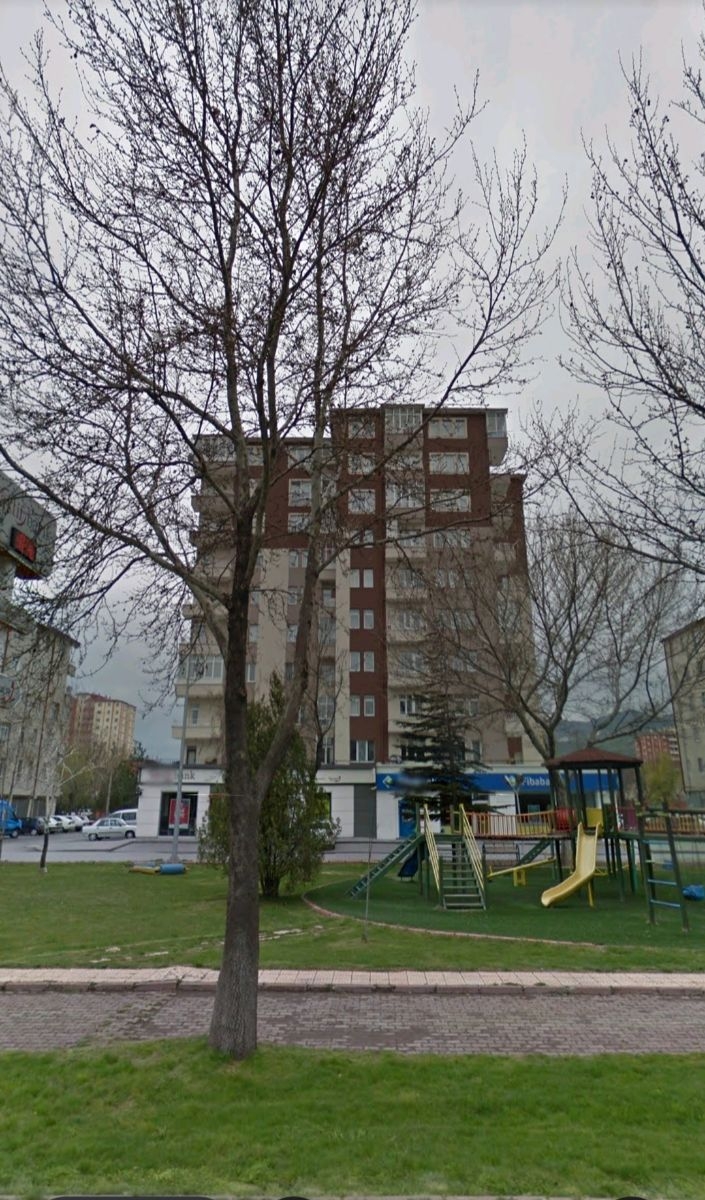OSMAN KAVUNCU ANA CADDE ÜSTÜNDE (tranvayın dibi) KİRALIK DAİRE - Resim 2