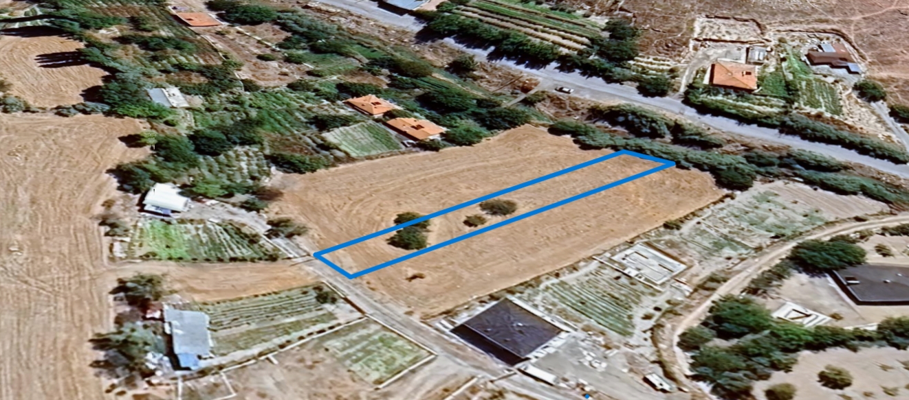 MOLU'DA YOLA CEPHE, İMARA YAKIN TARLA - Resim 3