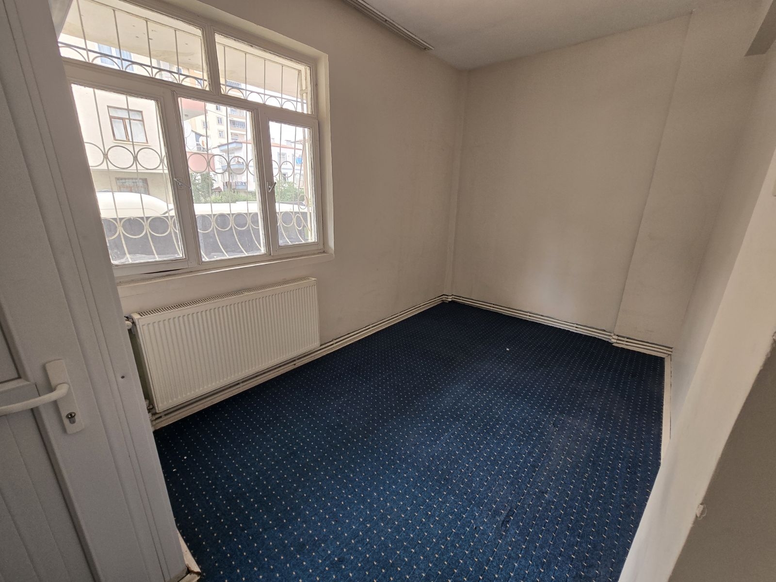 ESENYURT'DA SATILIK 3+1 DAİRE - Resim 16