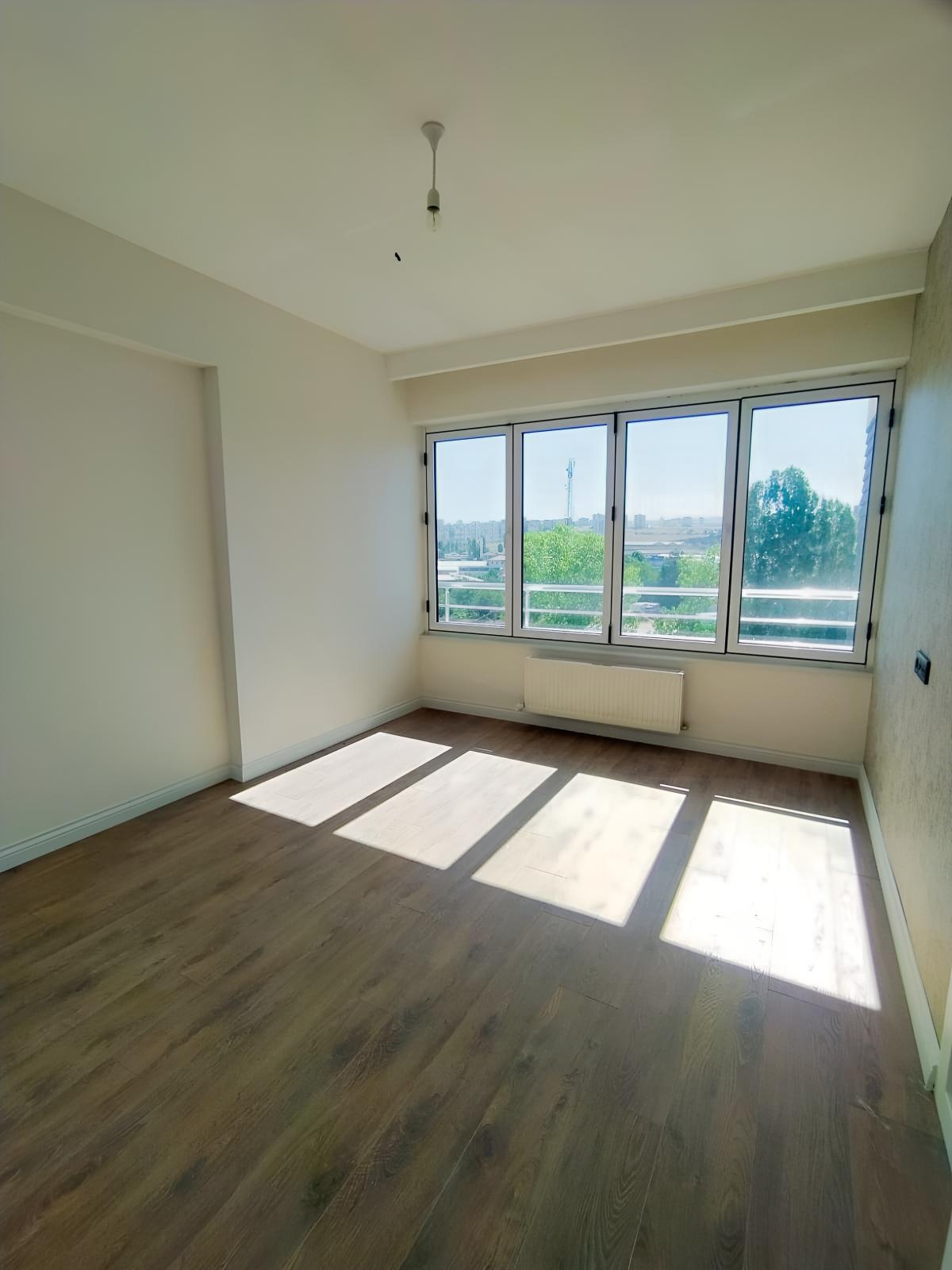 ARVEN NEFES PROJESİN'DE 7/24 GÜVENLİKLİ SİTE İÇİ KİRALIK DAİRE