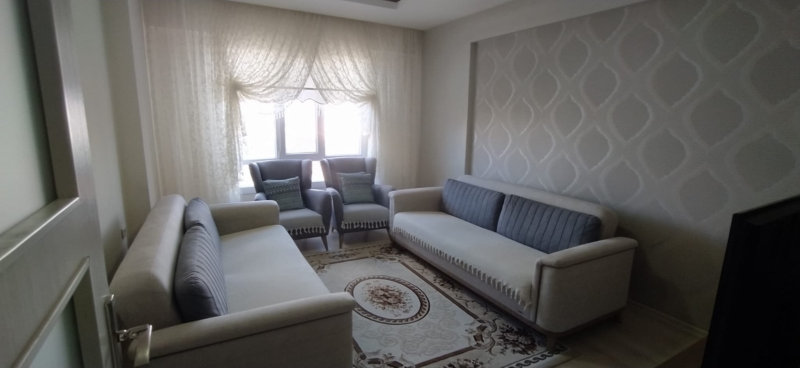 ALTINOLUK'TA ŞEHZADE KONUTLARINDA MANZARALI TEMİZ DAİRE - Resim 29
