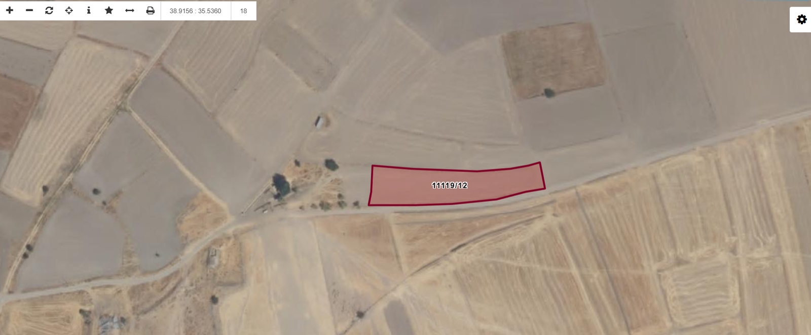 BOYACI KADASTRO YOLUNA CEPHE YERLEŞİME YAKIN TARLA - Resim 6