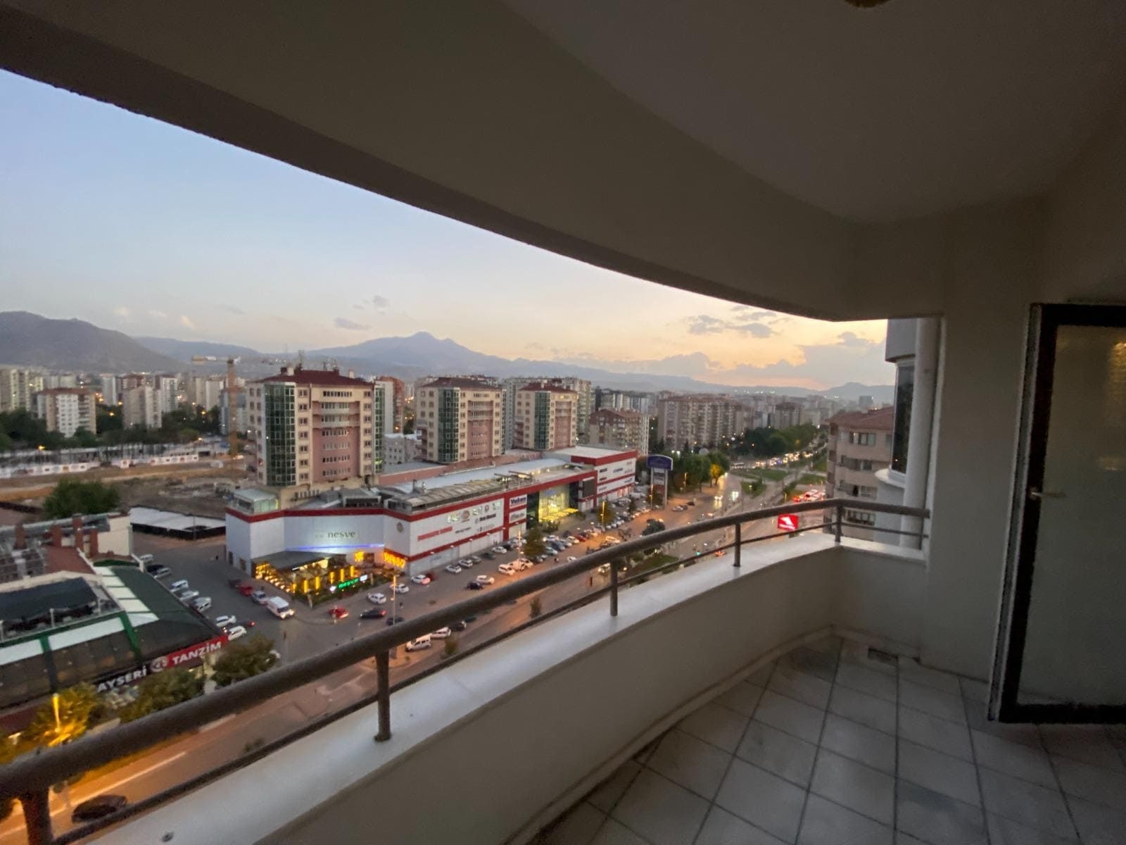 SİVAS CADDESİ'NDE "SÜPER ERCİYES MANZARALI" SATILIK DAİRE - Resim 29