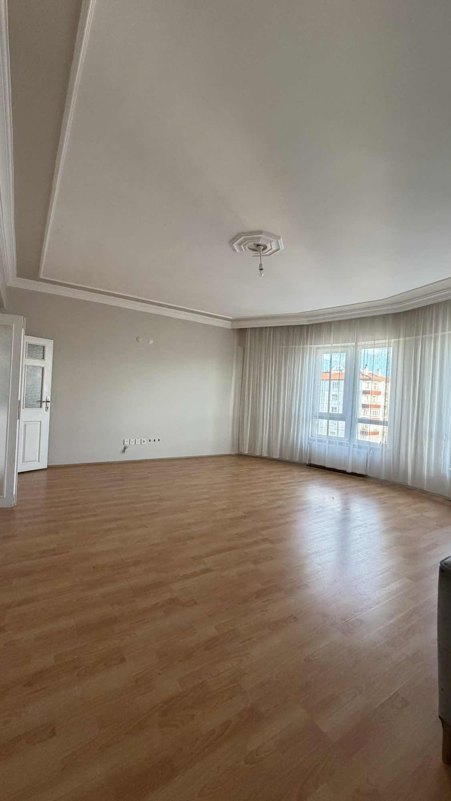 ÇARŞI MERKEZDE KAPALI OTOPARKLI 3+1 KOMBİLİ DAİRE - Resim 24