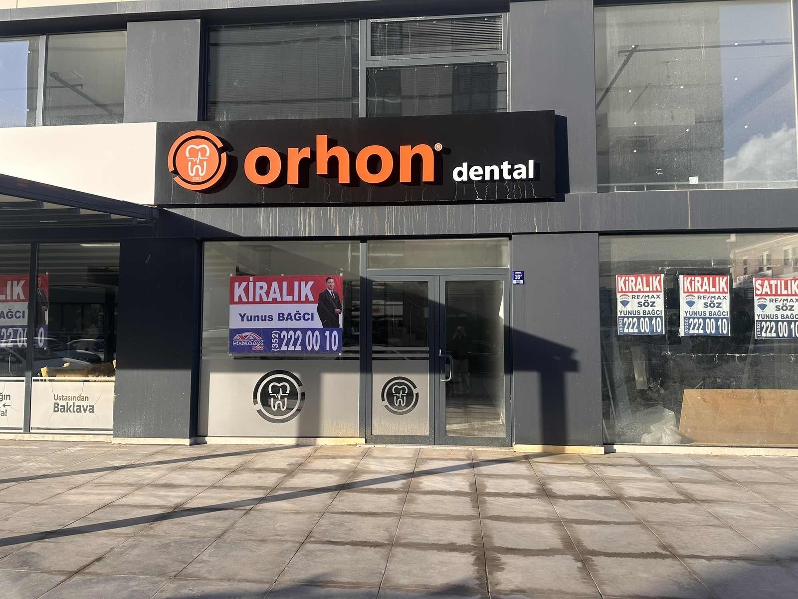 SÖZMAX SÖZ'DEN DÜVENÖNÜ DONAT PLAZADA KİRALIK DÜKKAN - Resim 17
