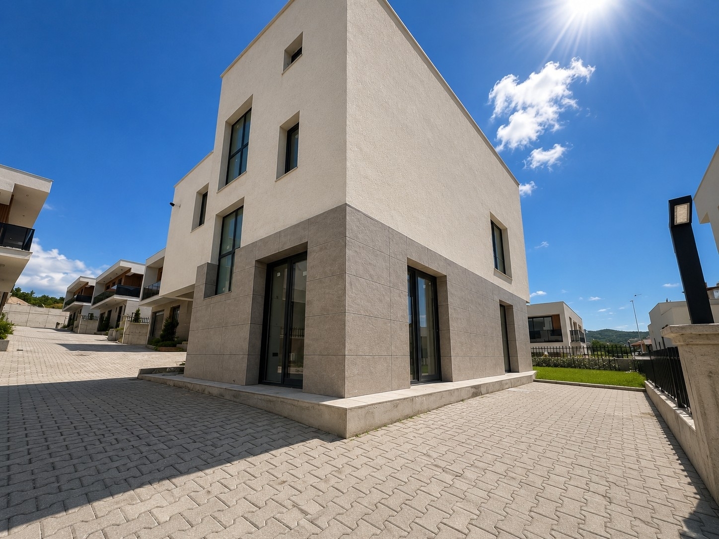 Kayseri Hacılarda, Site içerisinde 4 adet Triplex Villa