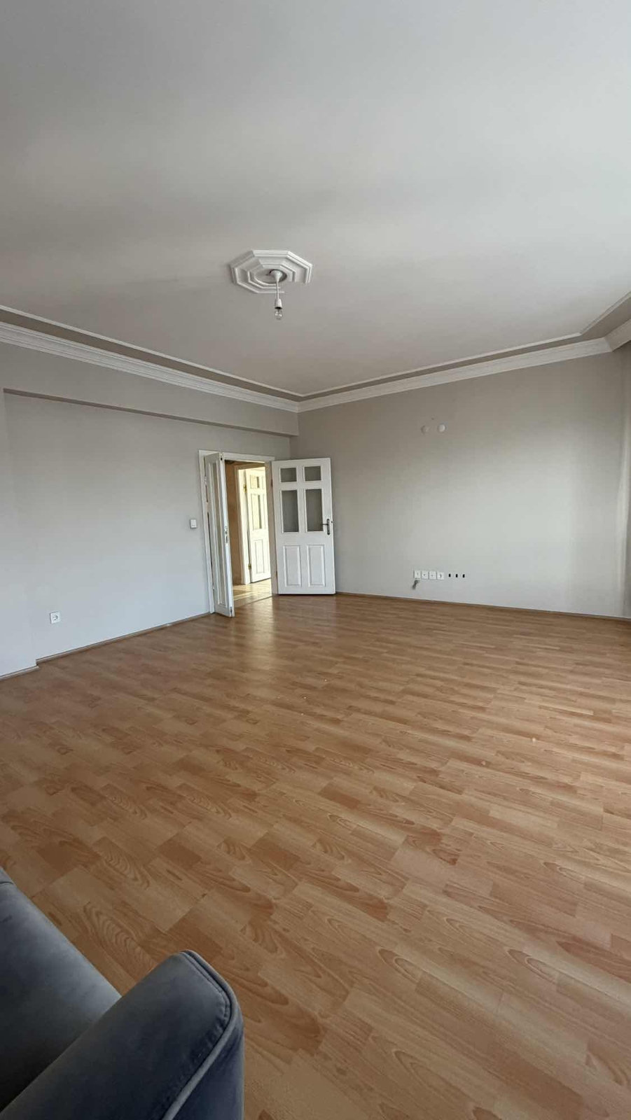 ÇARŞI MERKEZDE KAPALI OTOPARKLI 3+1 KOMBİLİ DAİRE - Resim 6