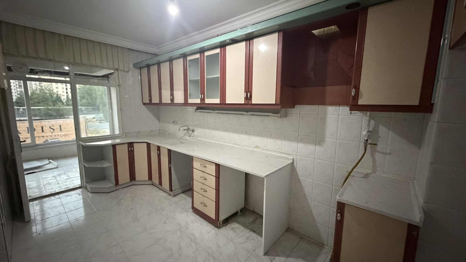 YILDIRIM BEYAZITTA İÇİ YAPILI DAİRE - Resim 11