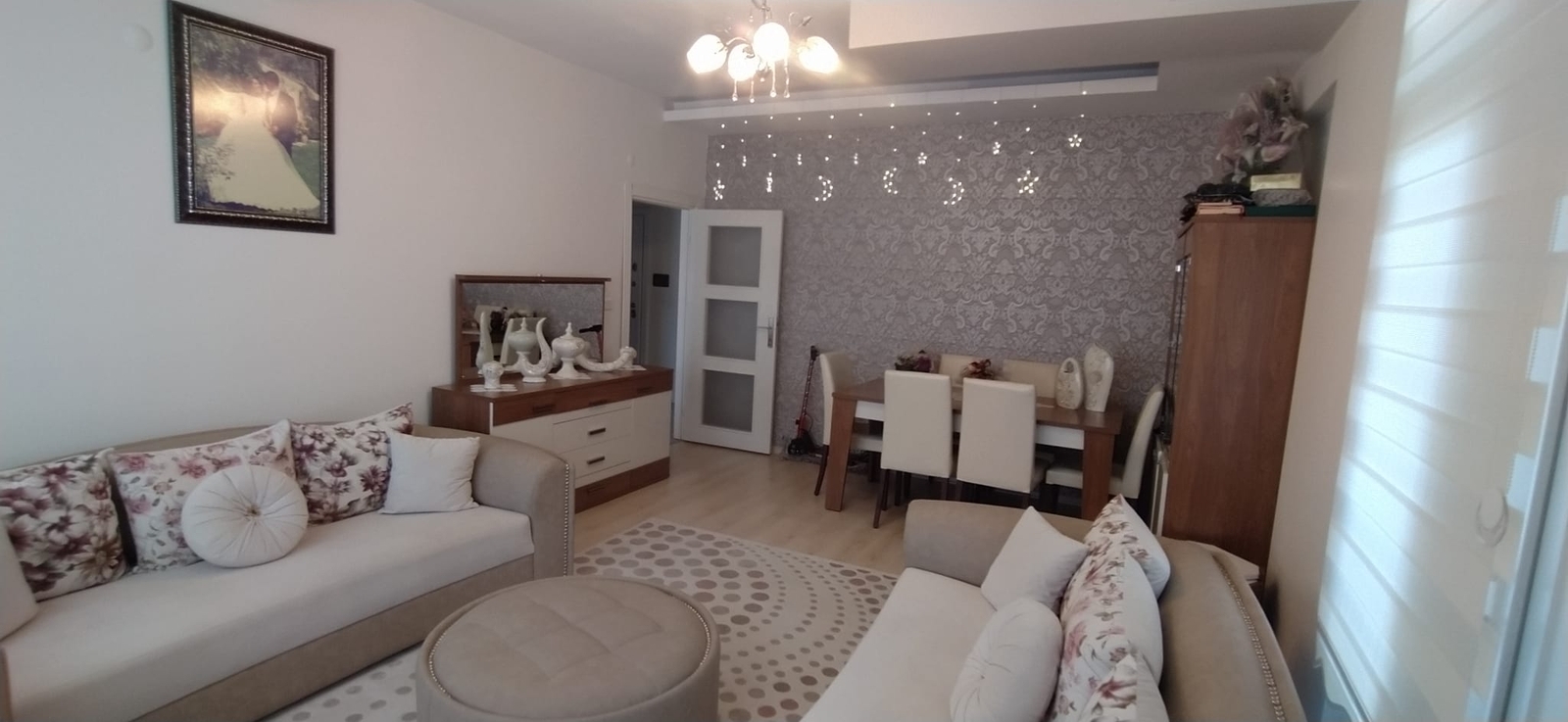 ALTINOLUK'TA ŞEHZADE KONUTLARINDA MANZARALI TEMİZ DAİRE - Resim 7