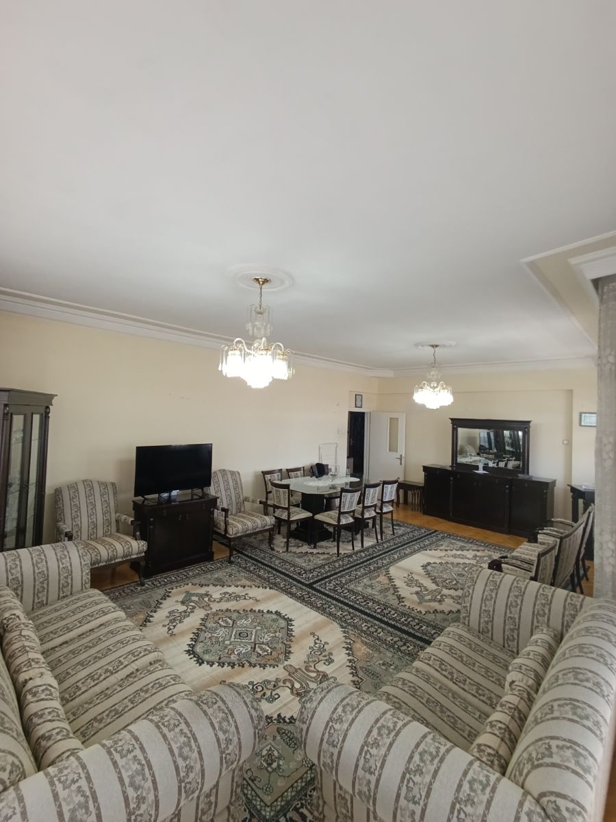 OSMAN ZEKİ YÜCESAN OKULU'NUN KARŞISINDA 180 M2 3+1 SATILIK DAİRE - Resim 15