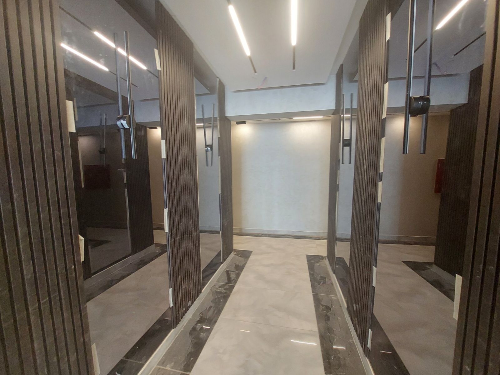 KİRALIK 5 ODALI SIFIR DAİRE