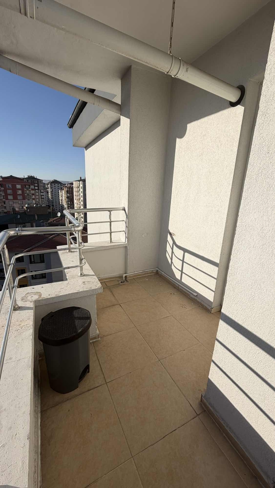 Köşk Mahallesi'nde geniş içli yapılı kombili daire - Resim 16