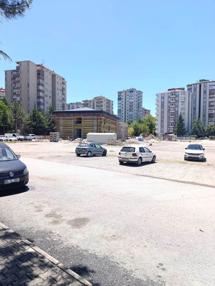 OSMAN ZEKİ YÜCESAN OKULU'NUN KARŞISINDA 180 M2 3+1 SATILIK DAİRE - Resim 33