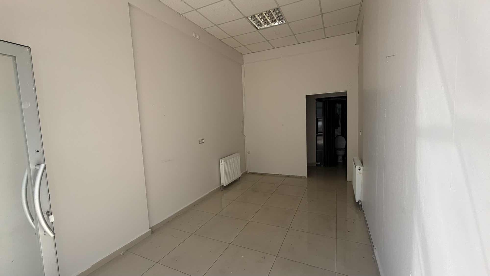 İLDEM'DE YOL ÜZERİNDE 25 m2 SATILIK DÜKKAN | HER İŞ KOLUNA UYGUN