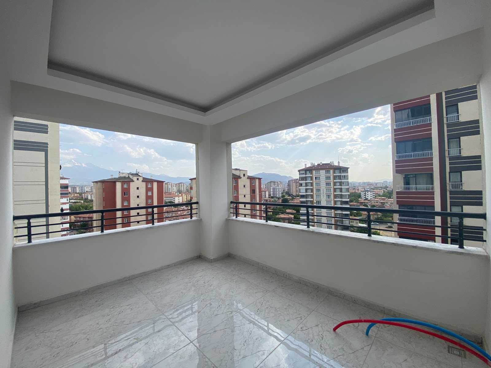 SEYRANİ MAHALLESİ'NDE SATILIK 4+1 SIFIR DAİRE - Resim 2