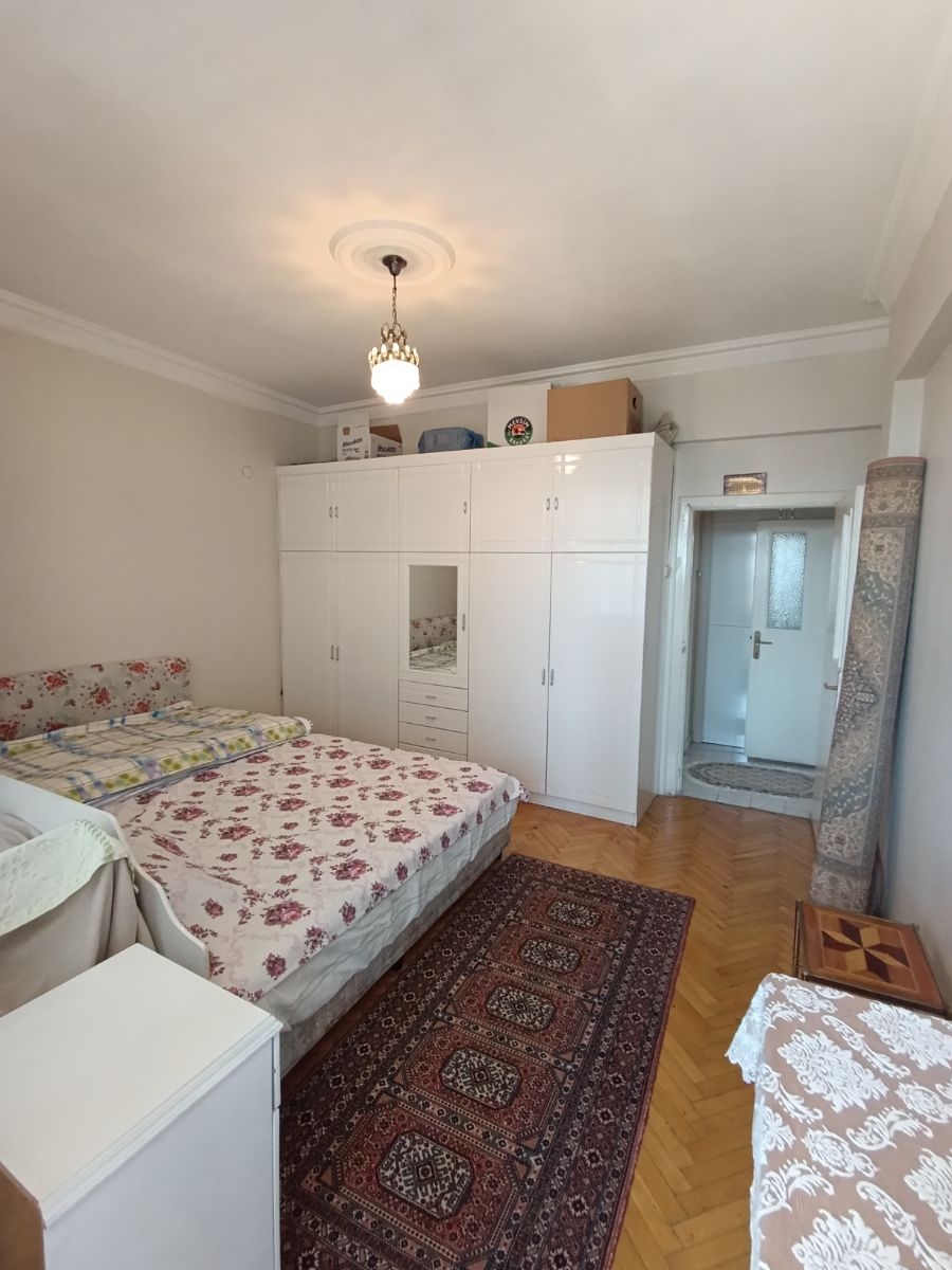 OSMAN ZEKİ YÜCESAN OKULU'NUN KARŞISINDA 180 M2 3+1 SATILIK DAİRE - Resim 27