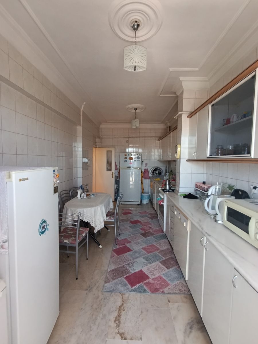 OSMAN ZEKİ YÜCESAN OKULU'NUN KARŞISINDA 180 M2 3+1 SATILIK DAİRE - Resim 22