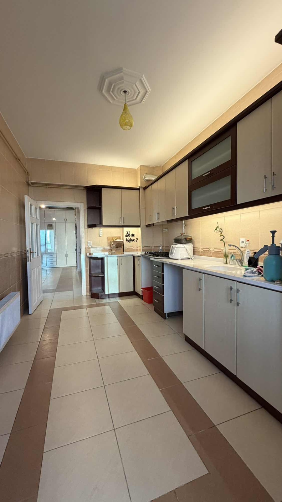ÇARŞI MERKEZDE KAPALI OTOPARKLI 3+1 KOMBİLİ DAİRE - Resim 4