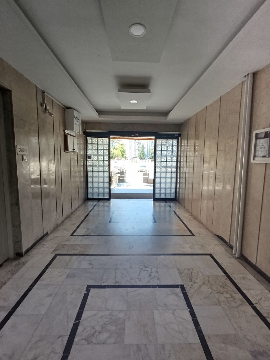 OSMAN ZEKİ YÜCESAN OKULU'NUN KARŞISINDA 180 M2 3+1 SATILIK DAİRE - Resim 25