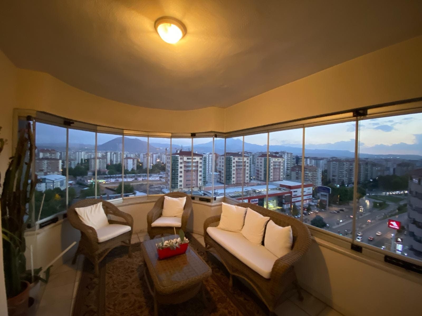 SİVAS CADDESİ'NDE "SÜPER ERCİYES MANZARALI" SATILIK DAİRE - Resim 5