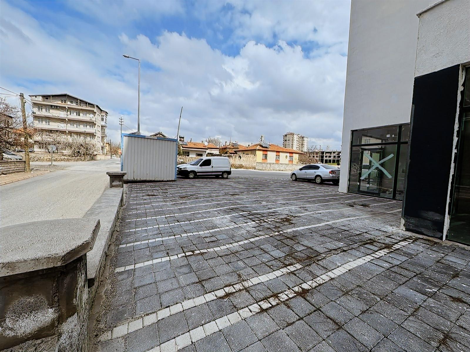 UĞUR EVLER DE 250 M2 KÖŞE BAŞI KİRALIK BAHÇELİ DÜKKAN - Resim 12
