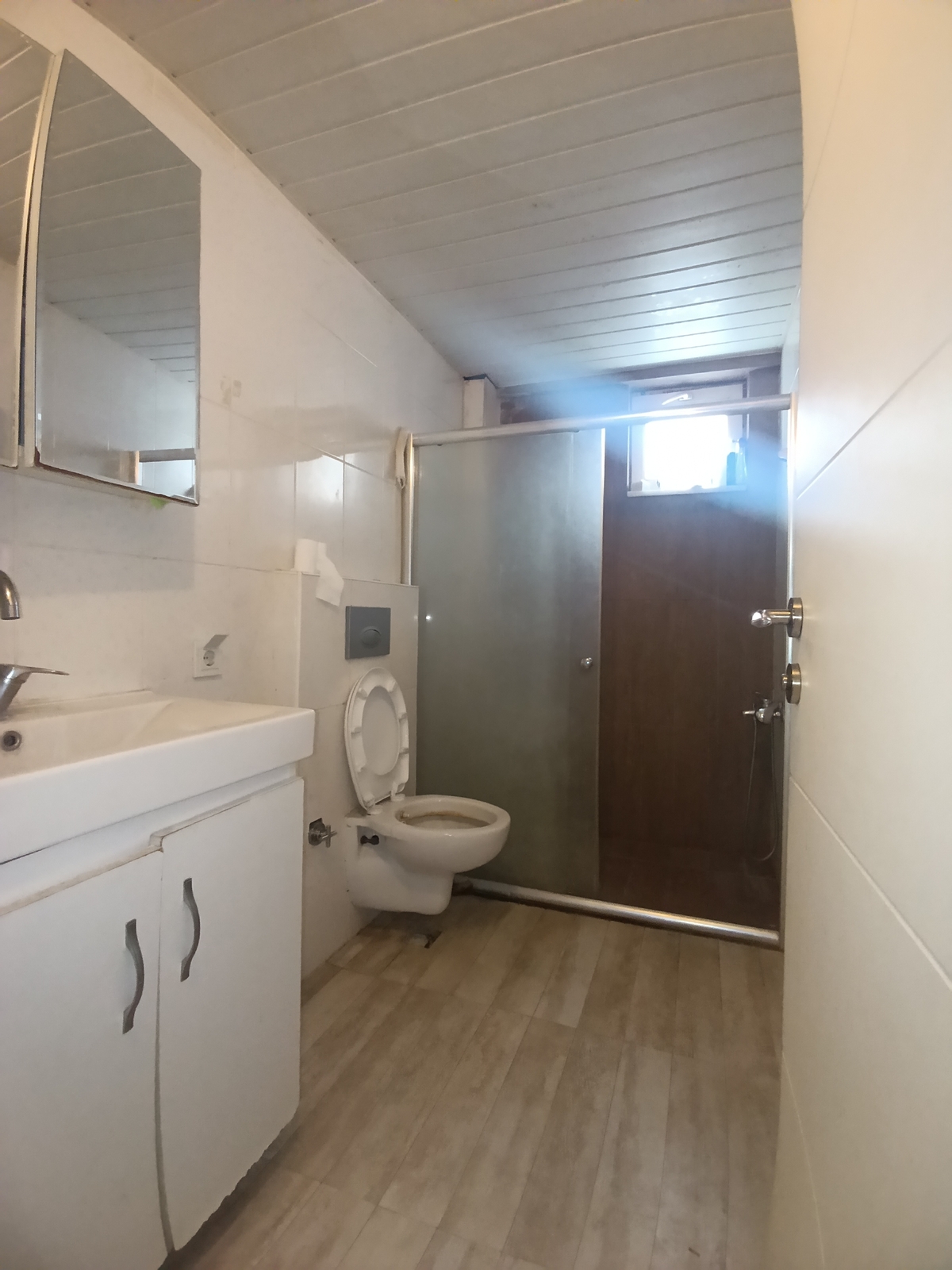 Tramvay Son Durağına Yakın 2+1 Eşyalı Kiralık Daire - Resim 15