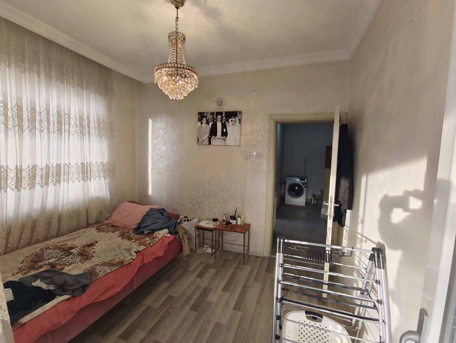 HÜRRİYET MAHALLESİ SATILIK 3 KATLI MÜSTAKİL EV - Resim 9