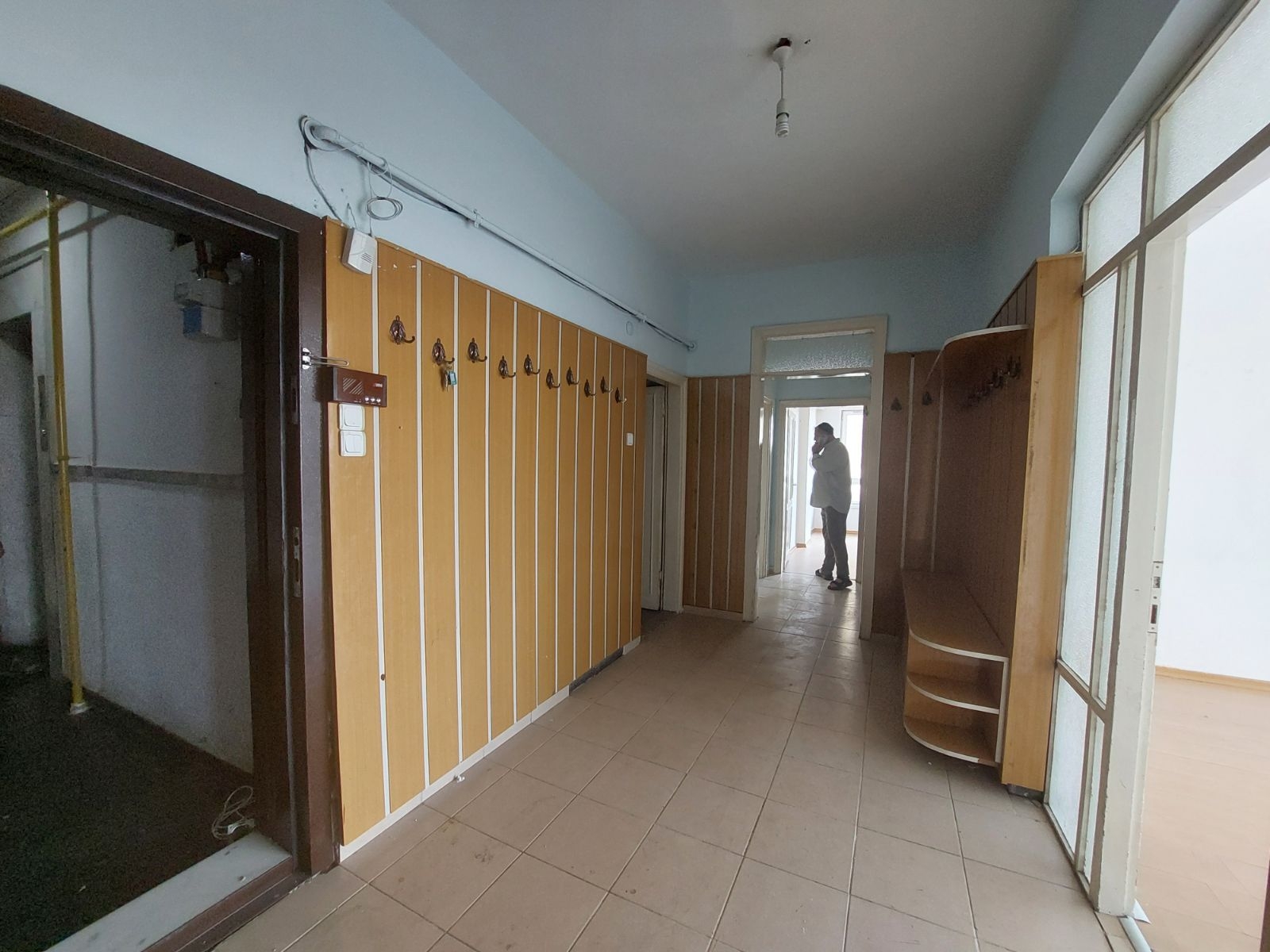 SİVAS CADDESİ ÜZERİNDE SATILIK DAİRE (tranvay durağının dibinde) - Resim 15