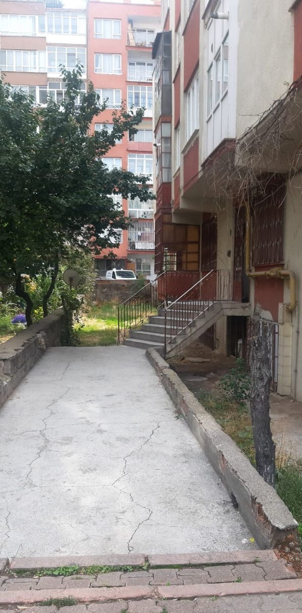 FEVZİ ÇAKMAK MH'DE ŞEHİR MERKEZİNE YAKIN 150 M2 SATILIK DAİRE - Resim 13