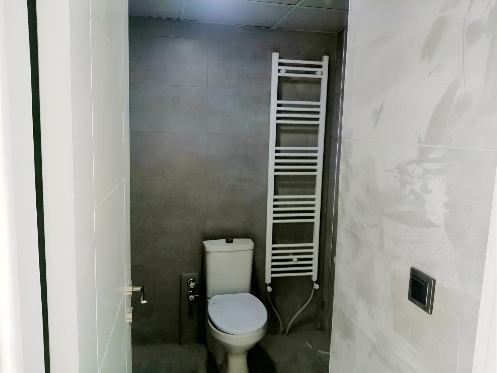 BAĞDAT CD ÜZERİNDE MÜKEMMEL KONUMDA SATILIK *KOMBİLİ*DAİRE